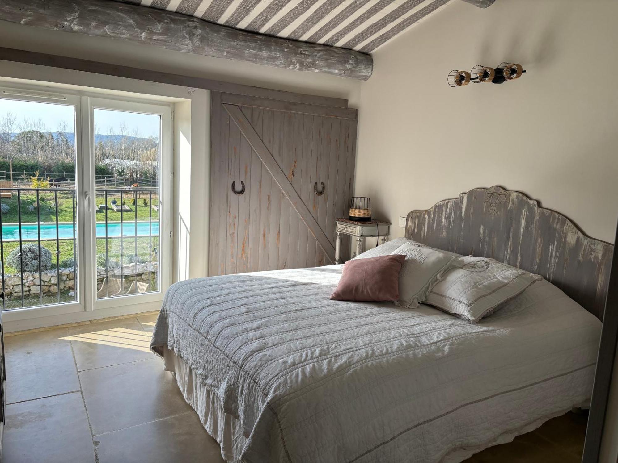 Hotel La Petite Plaine Clansayes Esterno foto