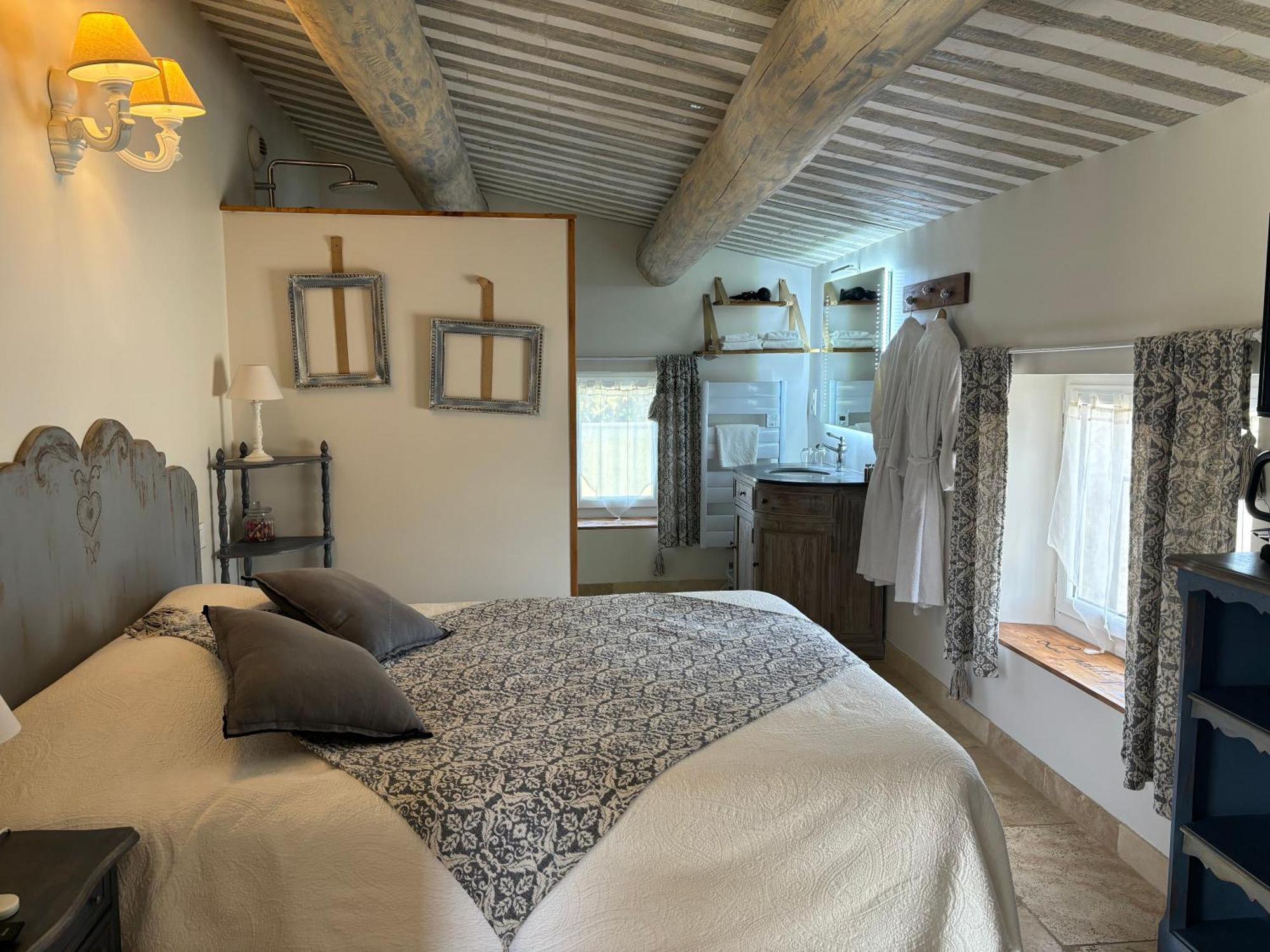 Hotel La Petite Plaine Clansayes Esterno foto